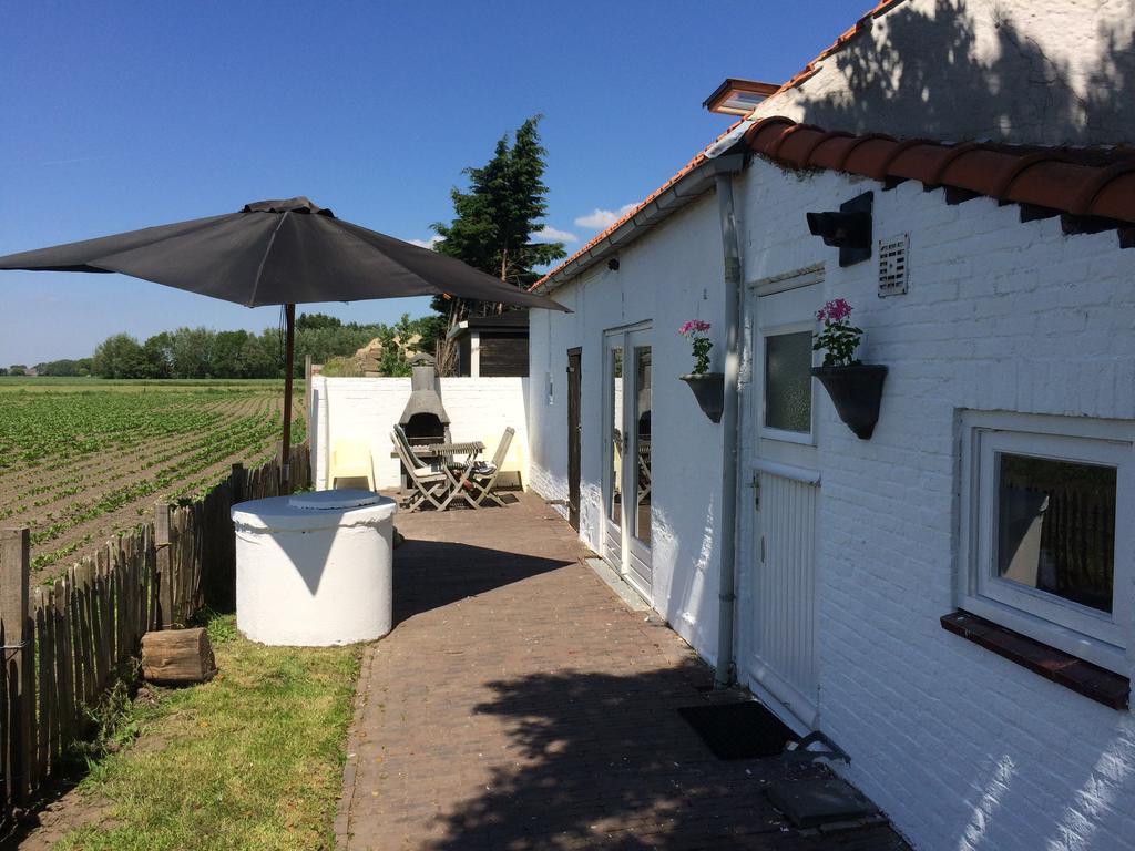 Farmhouse Near Beach Kloosterzande Экстерьер фото