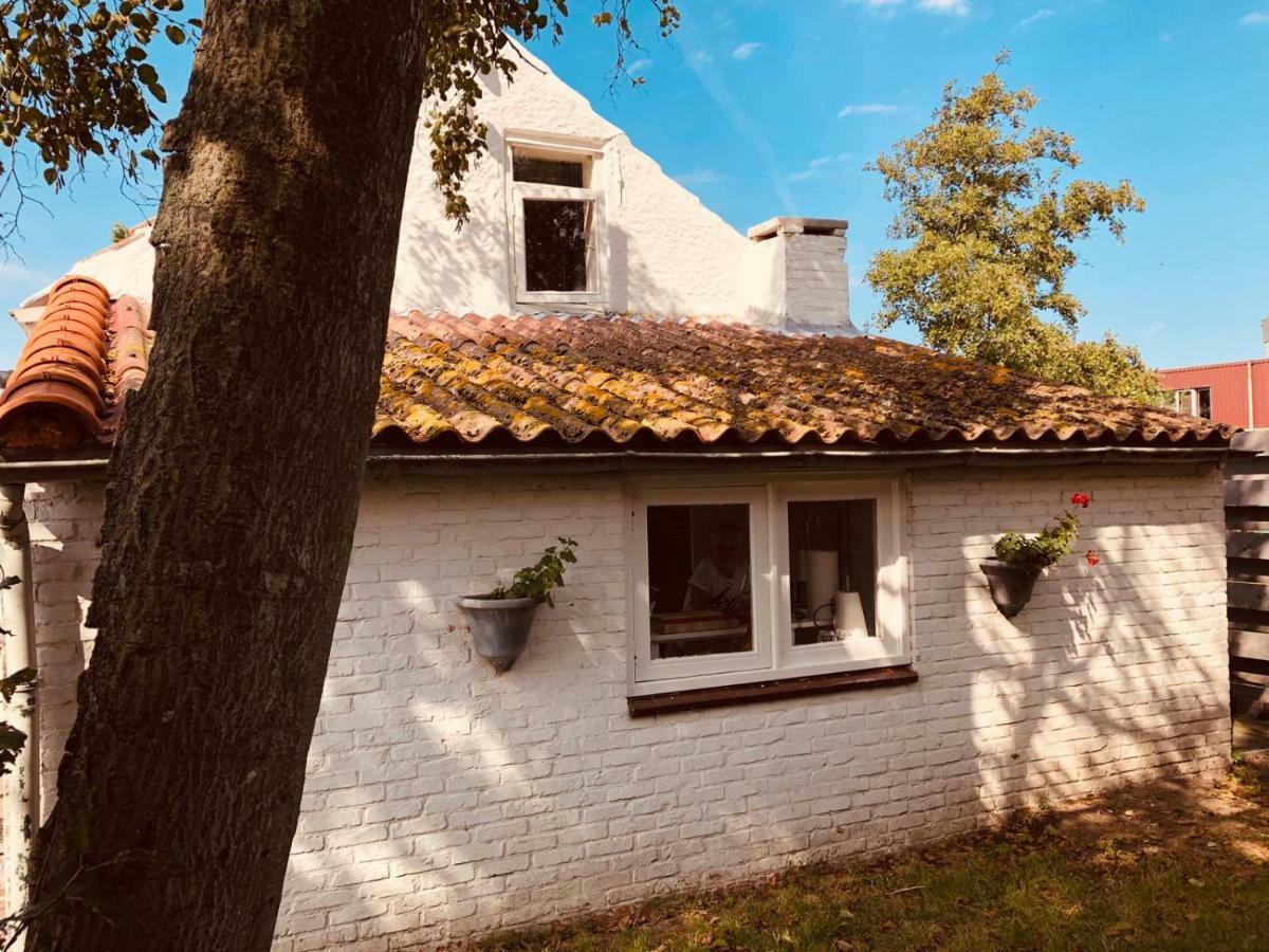 Farmhouse Near Beach Kloosterzande Экстерьер фото